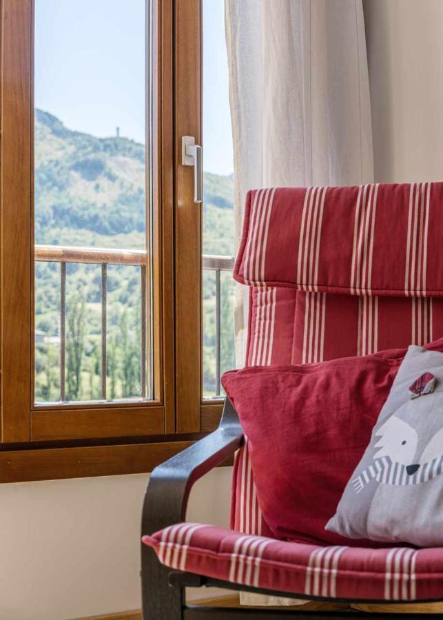Apartament El Balcon Familiar Del Pacino Sallent de Gállego Zewnętrze zdjęcie