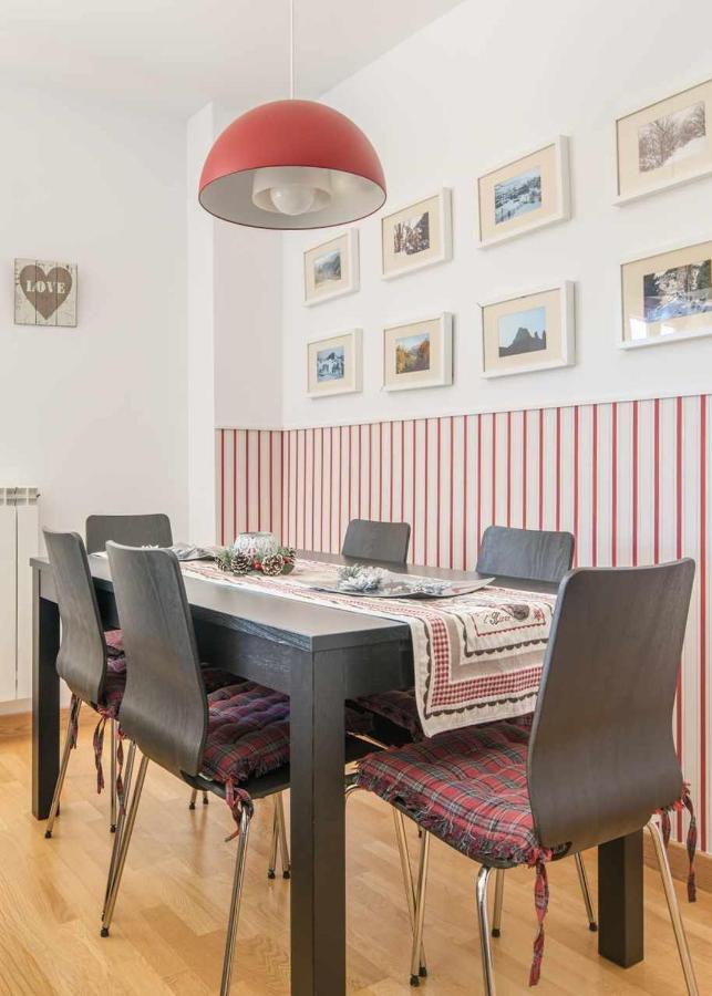 Apartament El Balcon Familiar Del Pacino Sallent de Gállego Zewnętrze zdjęcie