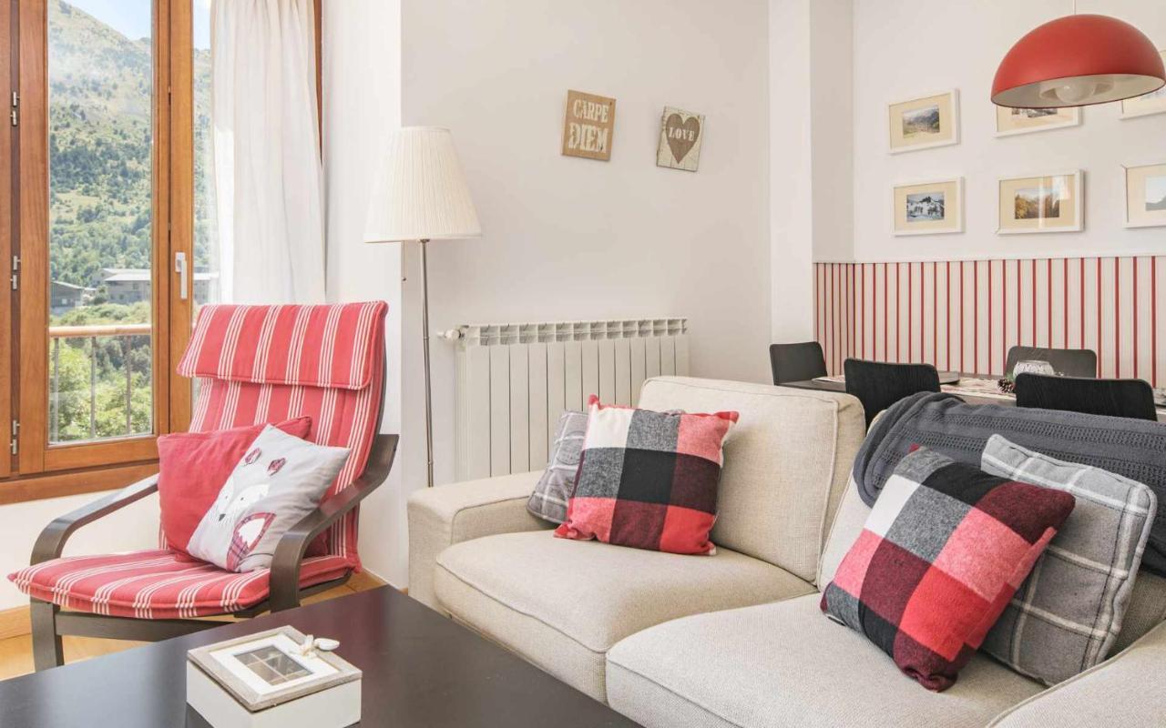Apartament El Balcon Familiar Del Pacino Sallent de Gállego Zewnętrze zdjęcie