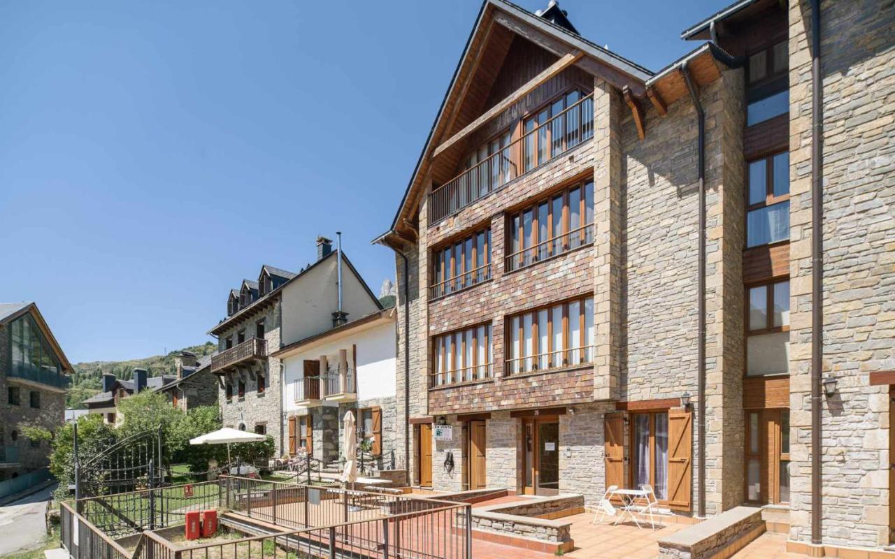 Apartament El Balcon Familiar Del Pacino Sallent de Gállego Zewnętrze zdjęcie
